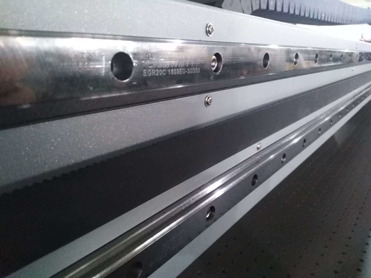 2513 Impresora UV de cama plana para la tecnología de impresión de cuero acrílico de madera de vidrio y metal de PVC